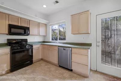 5420 Desert Peach Drive, Sparks, NV 89436 - Photo 9
