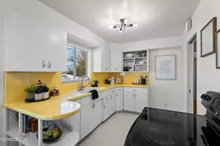 1692 Oakhurst Ave, Reno, NV 89509 - Photo 9