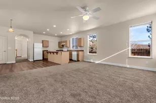5707 Rainier Peak Dr, Sparks, NV 89436 - Photo 15