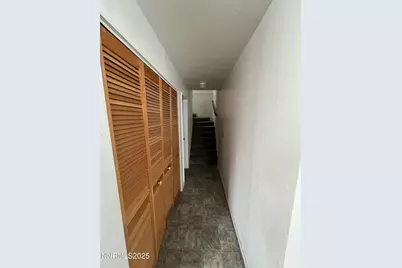 7310 Lindsey Lane, Sparks, NV 89436 - Photo 15