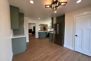 1044 Elm St, Carson City, NV 89703 - Photo 13