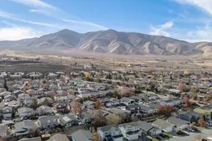 7447 Findhorn Dr, Reno, NV 89506 - Photo 23