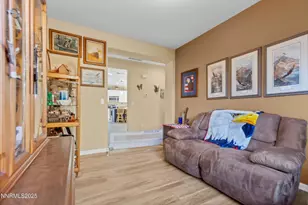 5227 Vista Heights Dr, Sparks, NV 89436 - Photo 15