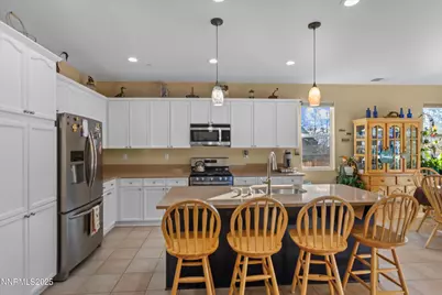 5227 Vista Heights Drive, Sparks, NV 89436 - Photo 9