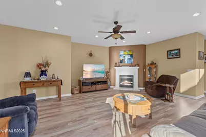 5227 Vista Heights Drive, Sparks, NV 89436 - Photo 7