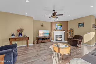 5227 Vista Heights Dr, Sparks, NV 89436 - Photo 7