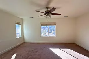 7635 Souverain Ln, Reno, NV 89506 - Photo 11