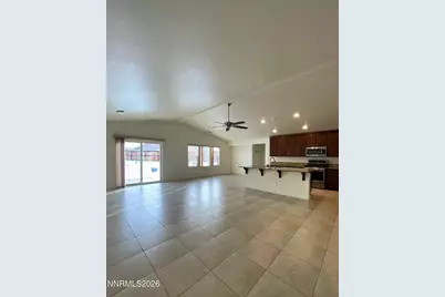 7635 Souverain Lane, Reno, NV 89506 - Photo 3