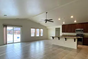 7635 Souverain Ln, Reno, NV 89506 - Photo 3