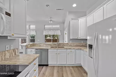 412 Sierra Leaf Circle, Reno, NV 89511 - Photo 15
