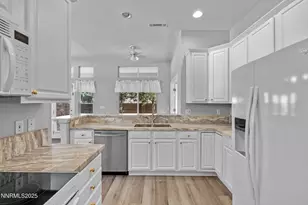 412 Sierra Leaf Cir, Reno, NV 89511 - Photo 15