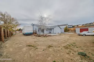 375 Hoge Rd, Reno, NV 89506 - Photo 25