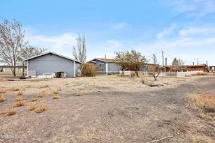 5225 Deodar St, Silver Springs, NV 89429 - Photo 33