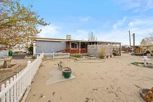 5225 Deodar St, Silver Springs, NV 89429 - Photo 31