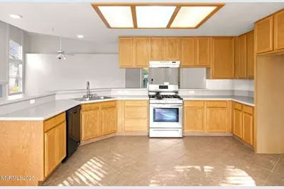 805 Divot Drive, Fernley, NV 89408 - Photo 13