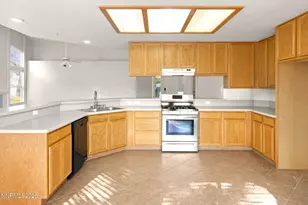 805 Divot Dr, Fernley, NV 89408 - Photo 13