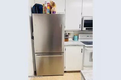 604 Oakwood Drive #APT 1, Sparks, NV 89431 - Photo 11