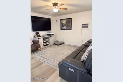 604 Oakwood Drive #APT 1, Sparks, NV 89431 - Photo 3