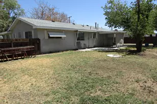 111 S Whitacre St, Yerington, NV 89447 - Photo 29