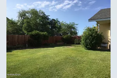 215 Hunter Park Way, Fallon, NV 89406 - Photo 9