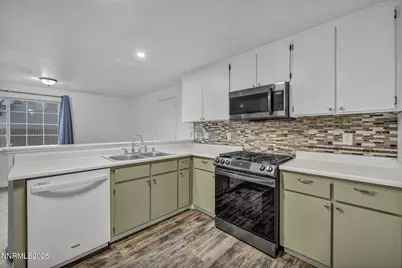 109 Empire Road, Dayton, NV 89403 - Photo 7