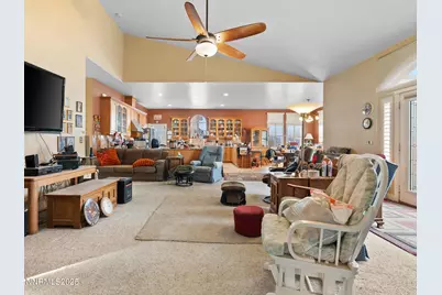 5610 Matterhorn Boulevard, Reno, NV 89506 - Photo 7