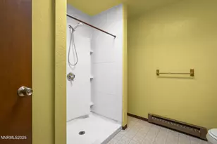 1675 Auburn Wy, Reno, NV 89502 - Photo 21