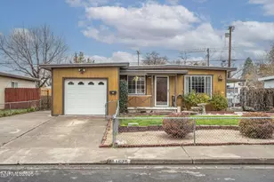 1675 Auburn Wy, Reno, NV 89502 - Photo 1