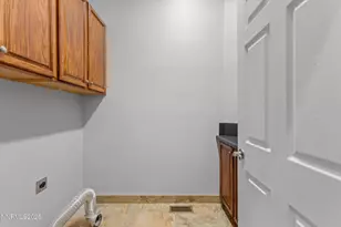 1960 Vicenza Dr, Sparks, NV 89434 - Photo 35