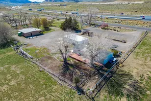 32000 Cantlon Dr, Wadsworth, NV 89442 - Photo 7