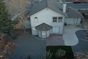 634 Boulder Cir, Dayton, NV 89403 - Photo 5