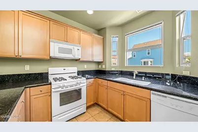 225 Gramercy Lane, Reno, NV 89509 - Photo 29