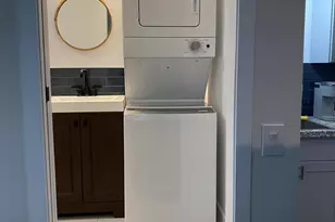 903 W 7th St, Reno, NV 89503 - Photo 5