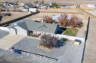 2880 Horseshoe Ln, Fernley, NV 89408 - Photo 3