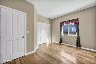 1031 Village Knoll Drive, Sparks, NV 89436 - Photo 15