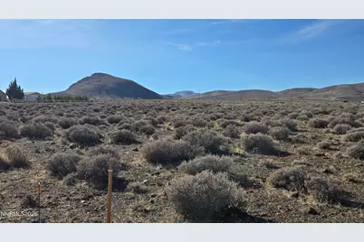 1405 Hooten Street, Silver Springs, NV 89429 - Photo 5