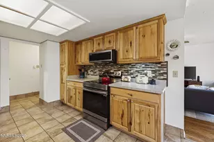 3295 Sandra Dr, Reno, NV 89503 - Photo 11