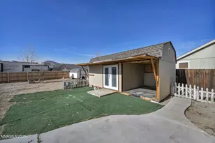 11 Cedar Crest Ct, Dayton, NV 89403 - Photo 9