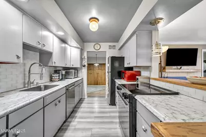 72 Suda Way, Reno, NV 89509 - Photo 15