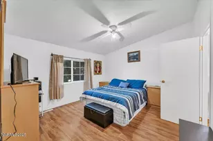 150 W 5th Ave, Sun Valley, NV 89433 - Photo 15