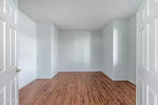 8896 Mahon Dr, Reno, NV 89506 - Photo 9