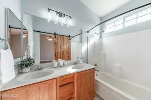 8896 Mahon Dr, Reno, NV 89506 - Photo 19