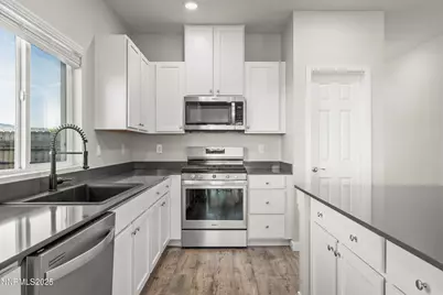 6479 June Bug Court, Sparks, NV 89436 - Photo 13