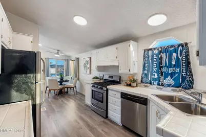 8905 Iroquois Trail, Stagecoach, NV 89429 - Photo 9