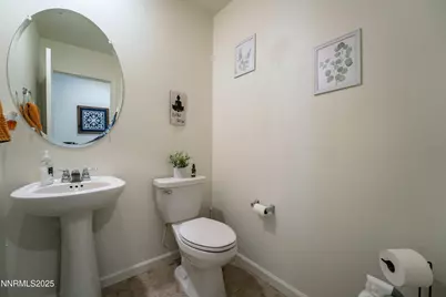 909 Convair Court, Reno, NV 89506 - Photo 31