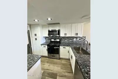 1725 Catham Lane, Sparks, NV 89434 - Photo 3