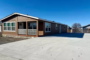 485 Camellia Wy, Lovelock, NV 89419 - Photo 1