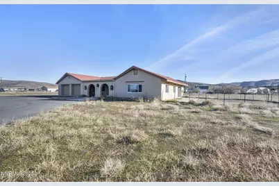 10810 Chesapeake Drive, Reno, NV 89506 - Photo 3