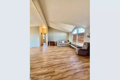 195 W Classic Way, Fallon, NV 89406 - Photo 3