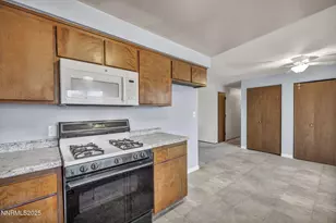 650 Mc Lean St, Fallon, NV 89406 - Photo 17